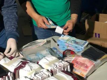 时事聚焦，菲律宾非法博彩被抄，44名中国人被捕