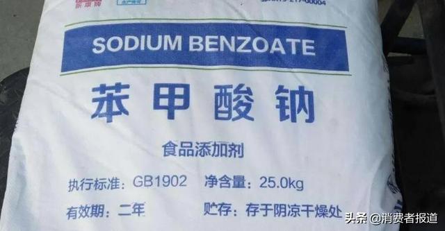 12款蚝油对比测评：味精勾兑成常规，2款防腐剂过高，1款检出重金属