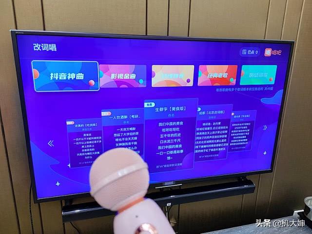 李佳琦推荐100%好评，完全不输KTV的麦克风，网友