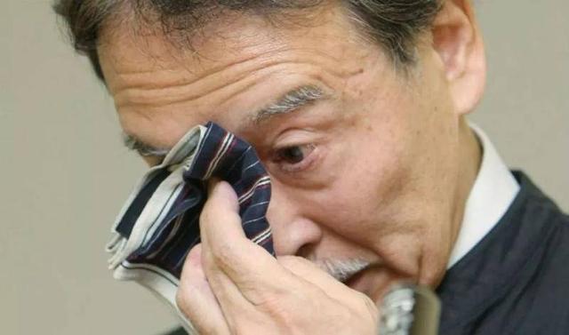 想和熊猫结婚、为看熊猫放弃妹妹婚礼！网友：