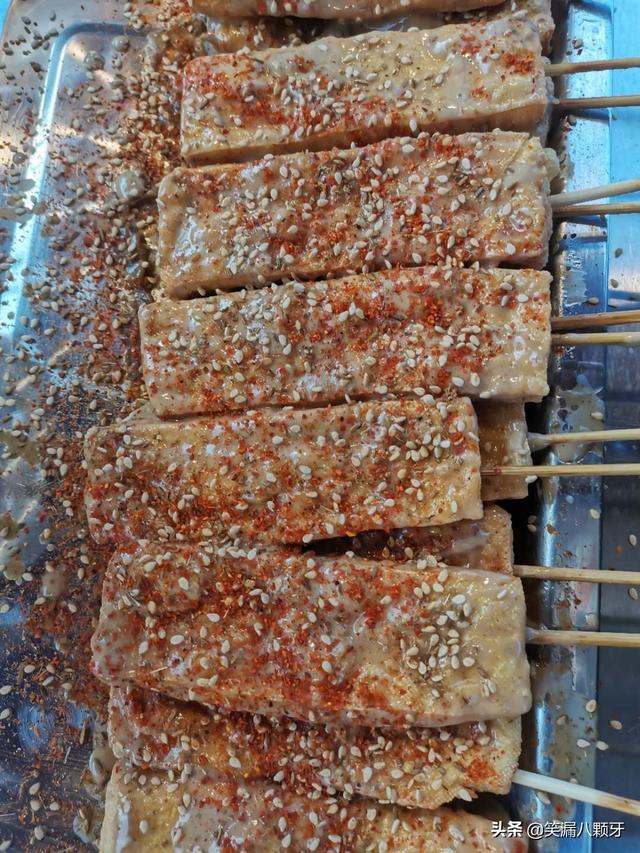 青岛小伙祖传秘方豆腐看的人口水直流