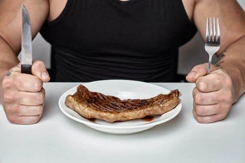 不吃晚饭，太快减肥有健康风险吗？三饮食调节法，对健康影响小