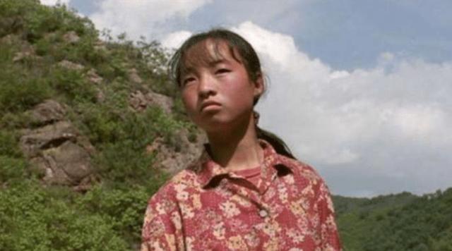 她是最丑谋女郎，因张艺谋一句话退出娱乐圈，如今成为人生赢家