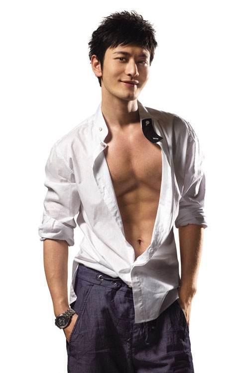 男明星年过四十胖是常态？张涵予邓超，快把腹肌给他们看看