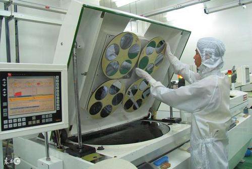 台积电投资120亿在美建厂！说明了什么？