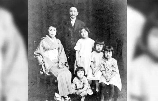 日本女護(hù)士嫁給中國將軍64年，期間從未回家，女婿更是無人不知