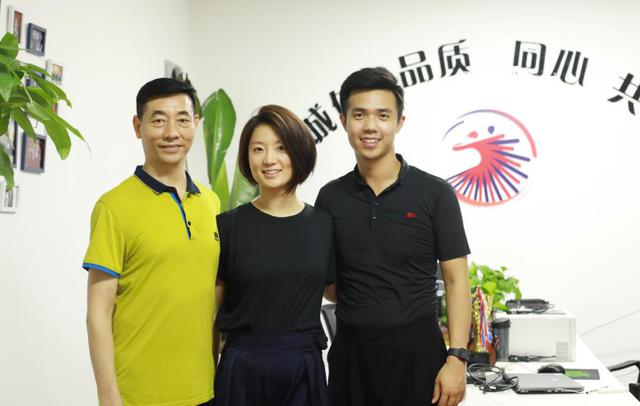 2020亚洲职业冠军李伟平&郑岑摩登训练营郑州亮相
