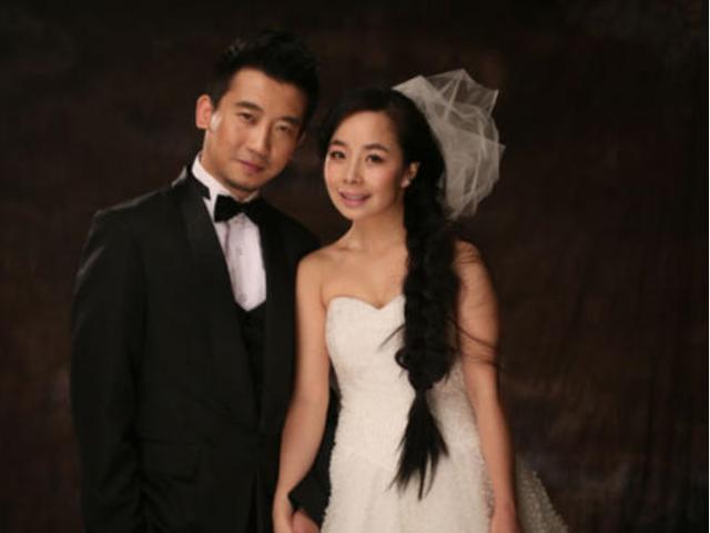 她是国家一级演员，回老家却毫无架子，下地干