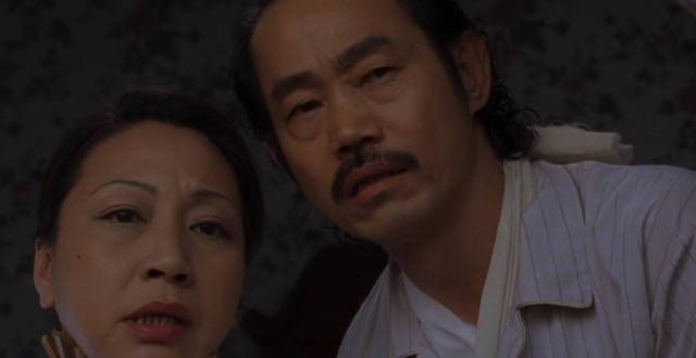 《功夫》幕后：元秋3次拒演，周星驰因一顶假发改写火云邪神剧本