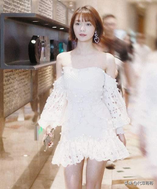 娱乐圈美腿女星热搜排行榜，杨幂关晓彤榜上有名，郁可唯排第几？