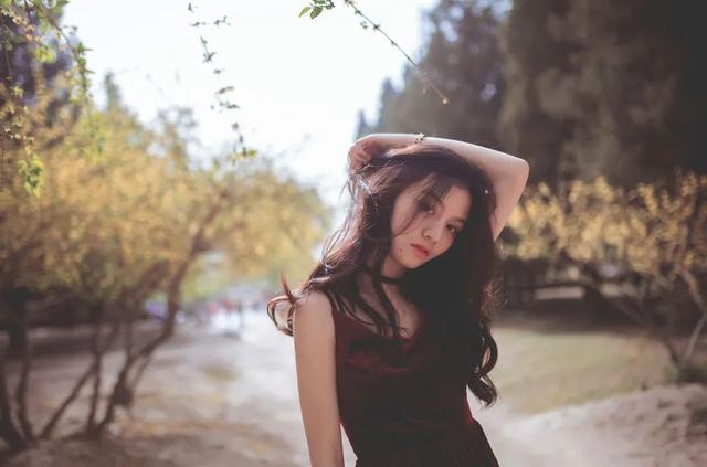 是拍了几个烂片没错，但骂梁朝伟我不同意