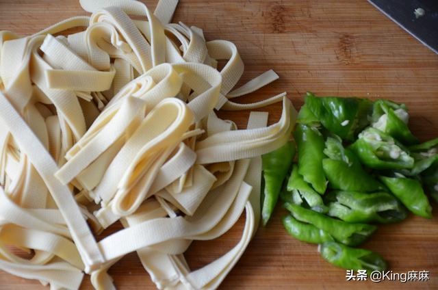 五一来了，这肉和啤酒绝配，掌握这个小窍门，香味足，好吃又过瘾