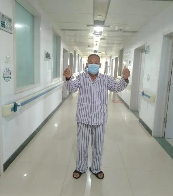 湖北天门：三位老人共庆“捡回一条命”，只因家人做对一件事…