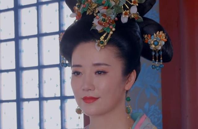 她美過(guò)章子怡，是經(jīng)典太子妃玳姬，太佛系甘心當(dāng)配角25年