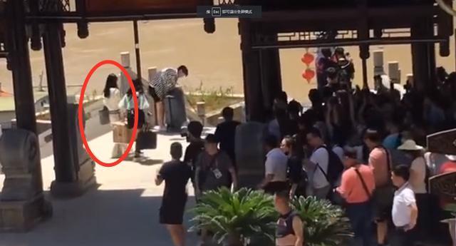 THE9亮相《极限挑战》，虞书欣资源被推掉实锤？粉丝后援团抗议