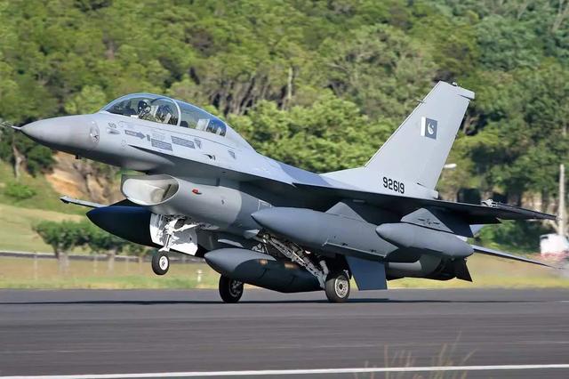 隐身歼10要来了？国产战机家族再添强力新成员，官方披露已放出