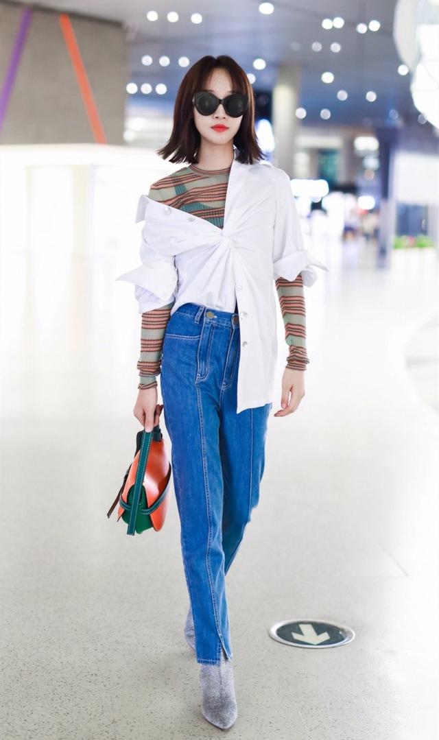 被蓝盈莹美到了，《浪姐》初舞台好惊艳，私服