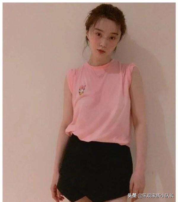 范冰冰晒“爆汗”照，38岁素颜如婴儿肌，网友脱妆比上妆还美