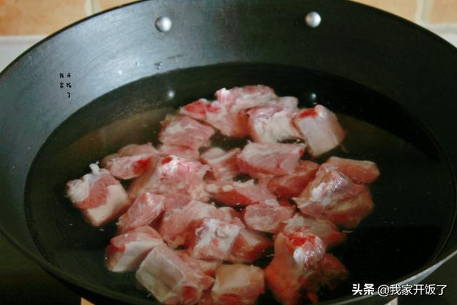 五月将至，这汤每周给家人喝一次，排湿气，健体补钙，鲜掉眉毛了