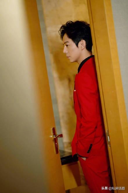 何炅老师发文没资格点评表演，只是因为心疼欧阳娜娜