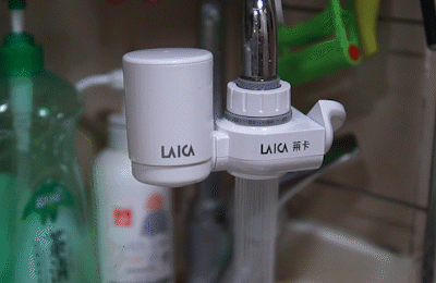 莱卡水龙头净水器：四层过滤，出租房小家庭也能喝上直饮水