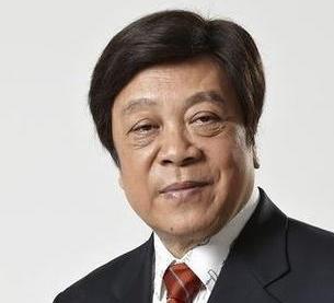 人走茶凉？赵忠祥作品被贱卖，揭开名人艺术圈的“遮羞布”