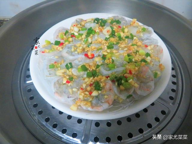 大虾这样做太香了，不用油焖不用水煮，鲜香入味，出锅瞬间被抢光