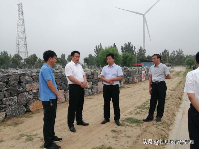 牡丹区区长张泽中检查督导防汛工作