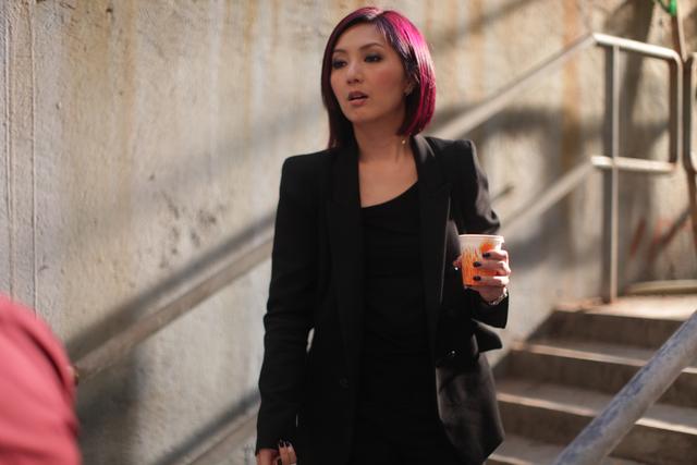 明明有巨星潜质可惜一直红不起来，她要是认命