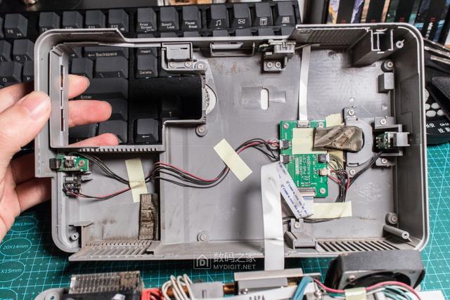 卡西欧CASIO激光+LED短焦投影仪UP50WN拆解，维修偏