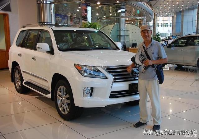 阿曼日记1:中国人买三手日产达特桑280Z