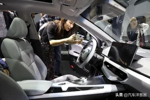 疫情影响国人不买车，多项救市政策来袭，今年打算买车的有福了！