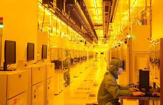 捷报不断！中国7nm工艺有望今年量产，首台国产