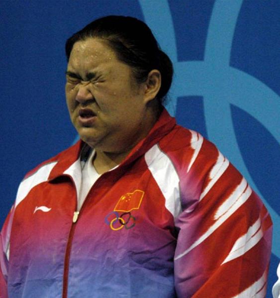 她拼死为国夺金牌，下台后血流不止送抢救室，