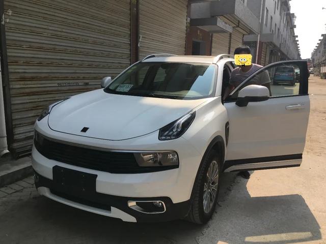 “网红SUV”领克01，外观时尚安全性高，难怪年轻人这么喜欢