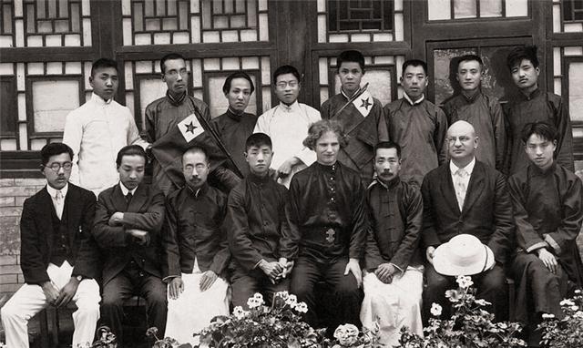 鲁迅为何说：“汉字不灭，中国必亡”？这个“