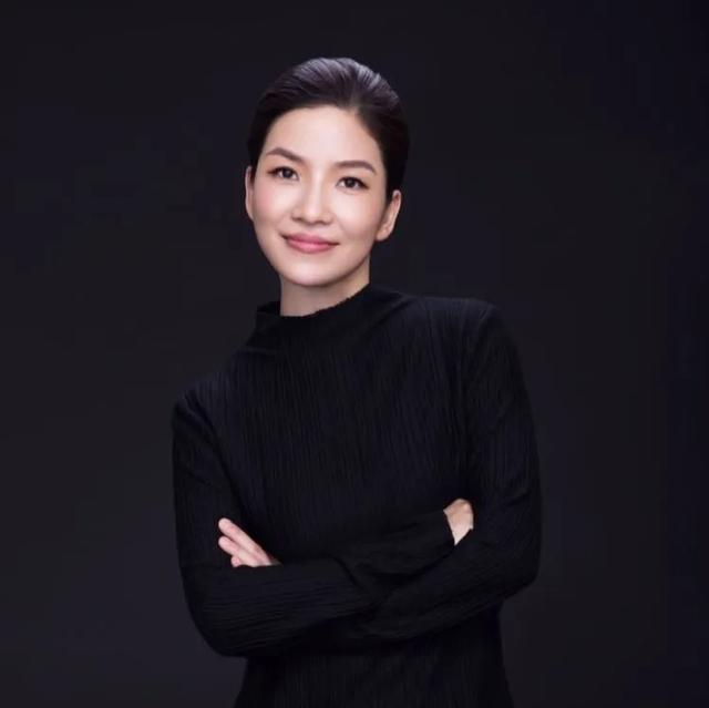 那些摆摊起家的富豪们