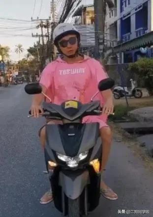 46岁“虚竹”高虎：拍戏撞死灯光师，装修电死工