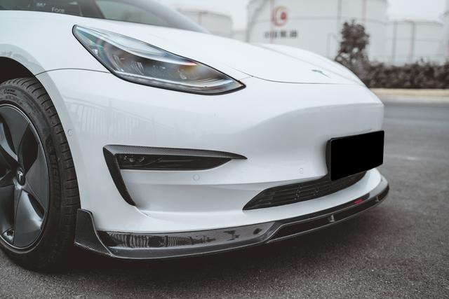 心动在3 新潮上市 CMST||Tesla Model 3改装升级