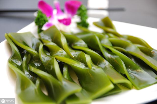 为何"甲状腺结节"越来越多？常吃3种食物需注意