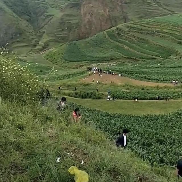 【山里】贵州回应山里有龙吟 贵州威宁野外出现不明声响