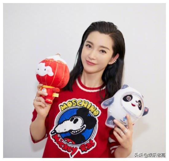 盘点：从哈尔滨走出的3位最红女演员，个个貌美