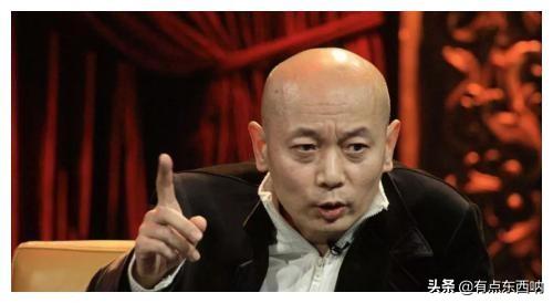 赵薇早年“不雅照”被疯传，葛优：说个悄悄话而已，别大惊小怪