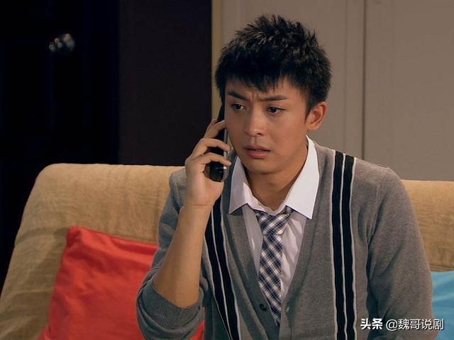 李佳航上综艺被质疑油腻不配当演员恼羞成怒：