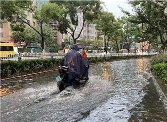 乘风破浪的昆明：买房也有“避水”时，你准备“小白船”了吗？