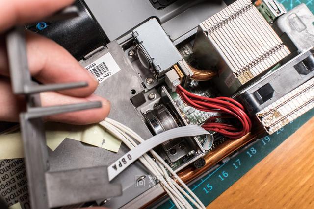 卡西欧CASIO激光+LED短焦投影仪UP50WN拆解，维修偏