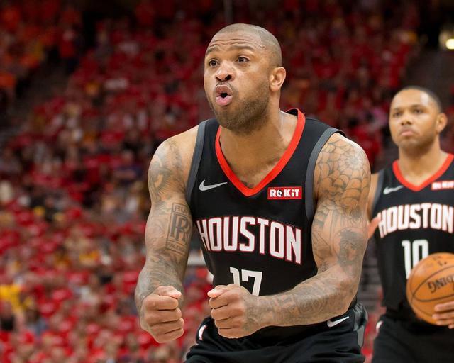 火箭三喜臨門！T-Mac力挺哈威奪冠，德帥為Tucker求情，格林練出八塊腹肌！-黑特籃球-NBA新聞影音圖片分享社區