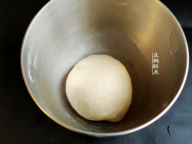 热天，这小馒头我每周必做一次，10分钟做好，孩子2口一个
