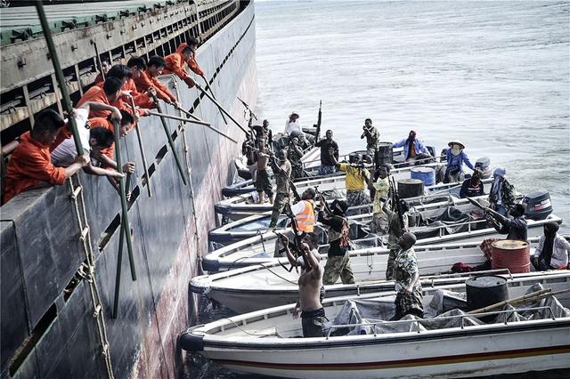 尼日利亚解救我国渔船，海盗不是在亚丁湾吗？