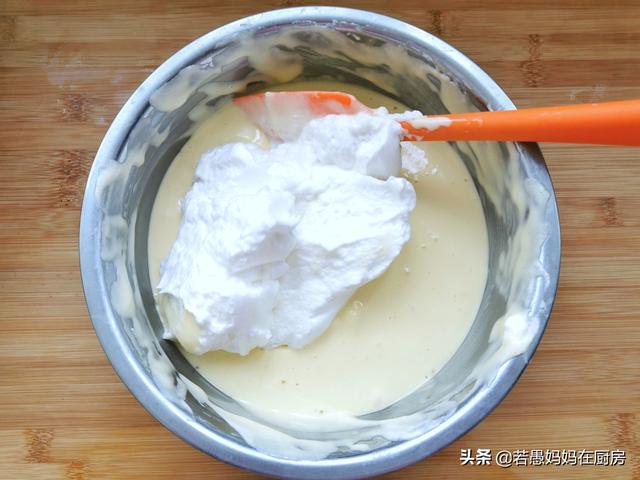 电饭锅蒸蛋糕一做就废，问题出现在这里！掌握这几点，一次就成功